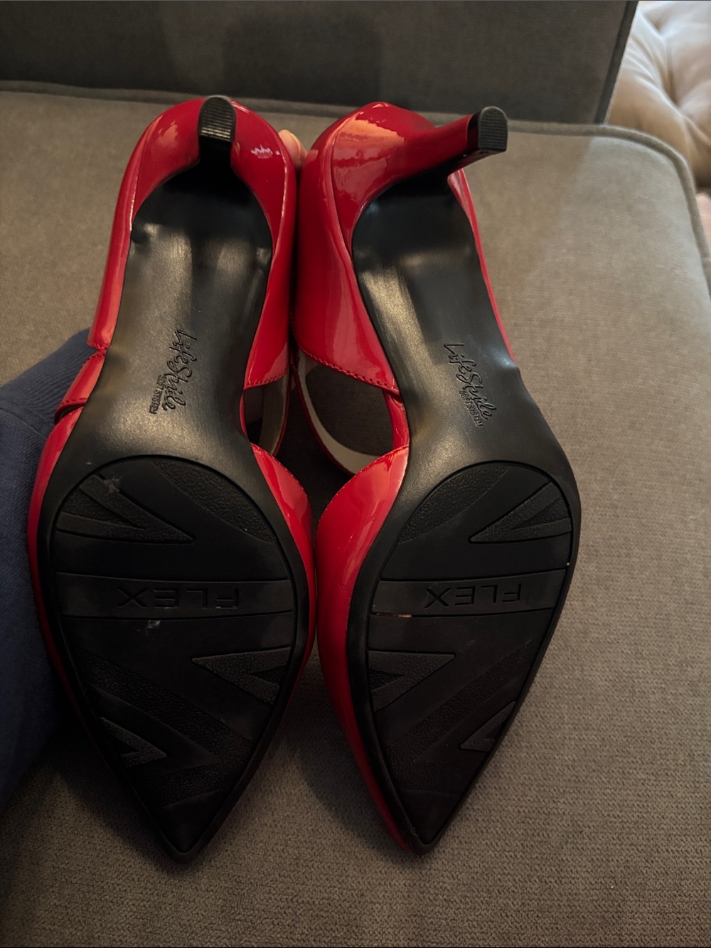 Life Stride Red Patent Suki Mid Heel Pumps - Picture 7 of 9